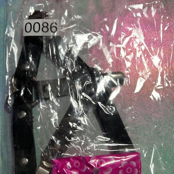 New 1 pair of Heart Leg Garters - Picture 7 of 7